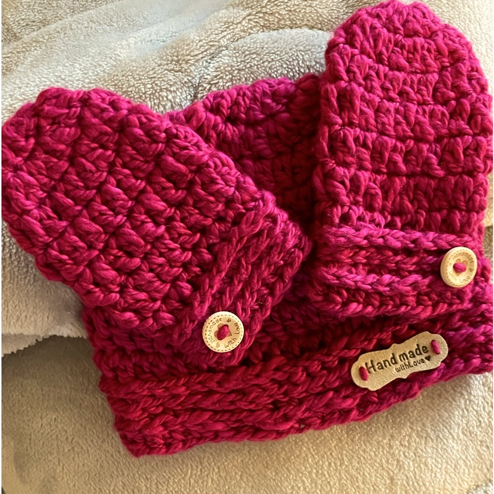 Baby Beanie and mittens